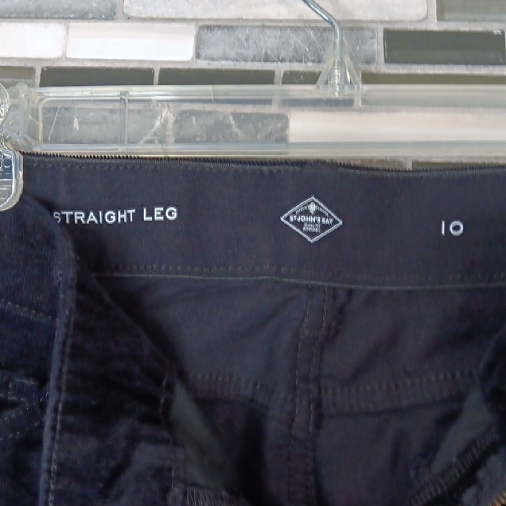St. John's Bay Womens 10 Mid Rise Black Corduroy Slim Straight Pants Academia - Picture 8 of 13